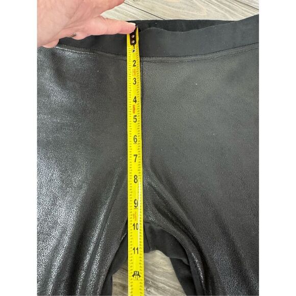 Hale Bob Ultra Suede Black Faux Leather Stretch Legging Size Medium - Picture 12 of 14